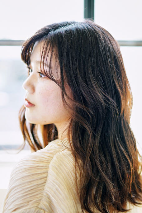 甘すぎない儚げセンターパートロング